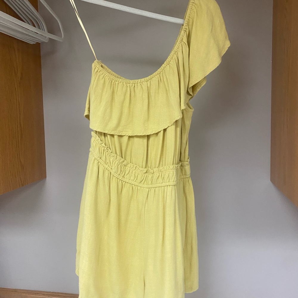 Apricot Lane x Ashley Donielle Yellow One Shoulder Ruffle Romper - Picture 3 of 7